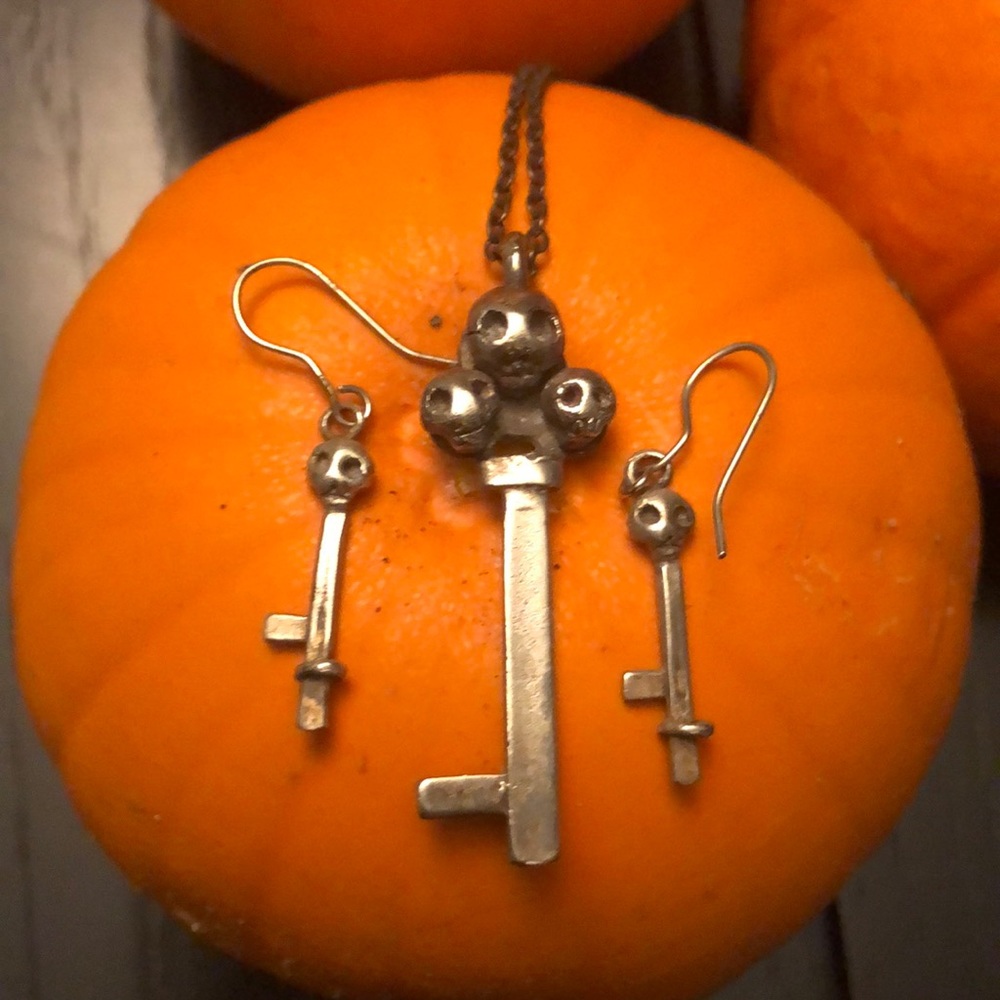 Skeleton Key pendant and earrings